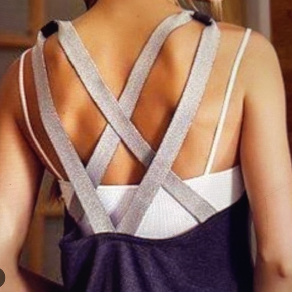 FP Movement Trailblazer Tank - Picture 3 of 7